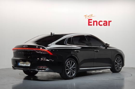 Hyundai Grandeur 2.5 Premium — пробег 39 183 км — фото 2 из 5