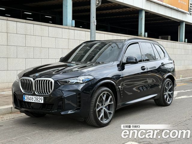 BMW X5 xDrive 30d M Sport — пробег 4 736 км — фото 1 из 5