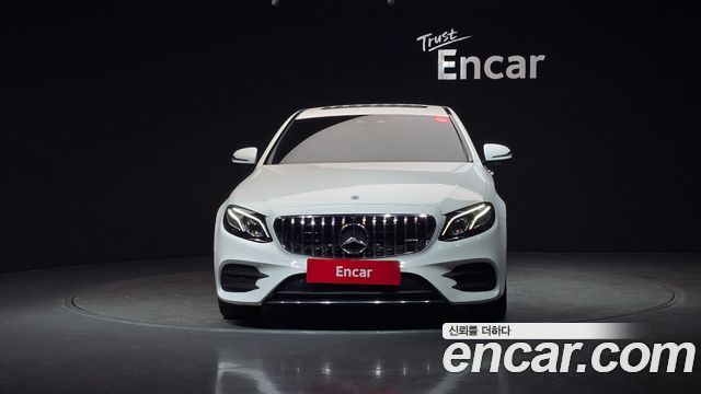 Mercedes-Benz E-Class из Кореи Encar