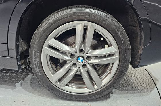 BMW X1 xDrive 20i M Sport — пробег 127 402 км — фото 5 из 5