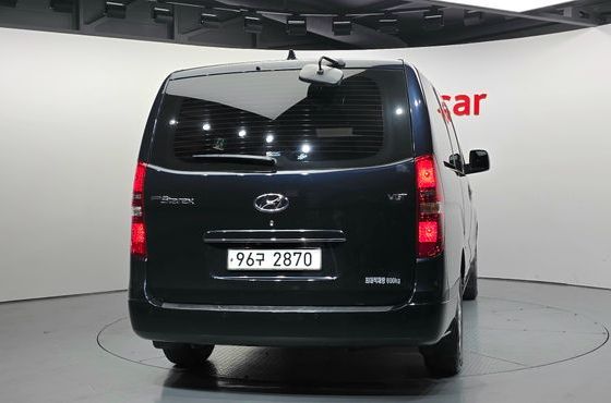 Hyundai Starex Van 5-Seater Modern — пробег 170 826 км — фото 4 из 5