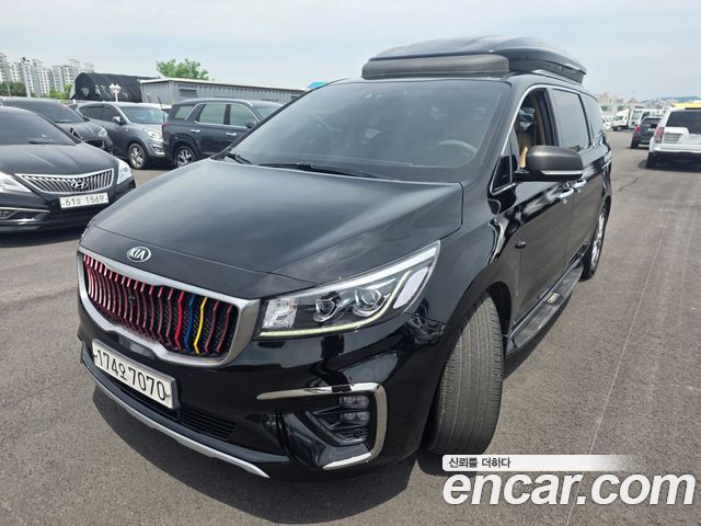 Kia Carnival из Кореи Encar