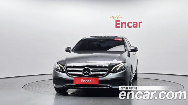 Mercedes-Benz E-Class из Кореи Encar