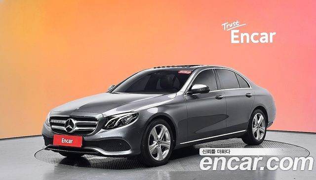 Mercedes-Benz E-Class из Кореи Encar