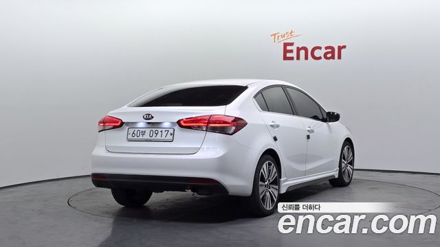 Kia K3 из Кореи Encar