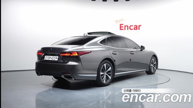 Lexus LS из Кореи Encar