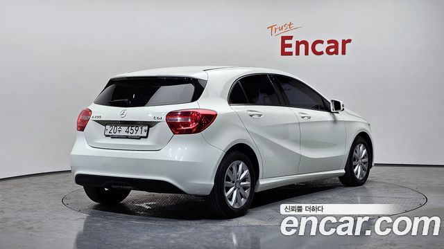 Mercedes-Benz A-Class из Кореи Encar