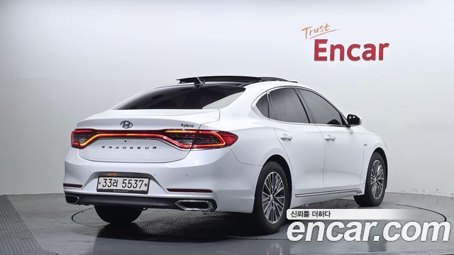 Hyundai Grandeur Premium — пробег 286 931 км — фото 2 из 5