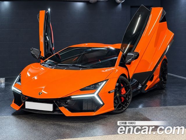 Lamborghini Revuelto 6.5 V12 — пробег 620 км — фото 1 из 5