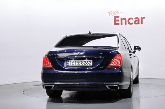 Genesis EQ900 3.3 T-GDI AWD Prestige — пробег 136 707 км — фото 4 из 5