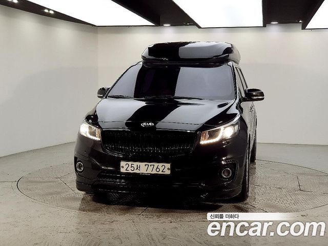 Kia Carnival из Кореи Encar