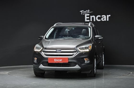 Ford Kuga 2.0 Diesel Trend — пробег 137 057 км — фото 3 из 5