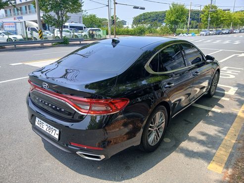 Hyundai Grandeur 2.4 Premium — пробег 94 000 км — фото 3 из 5