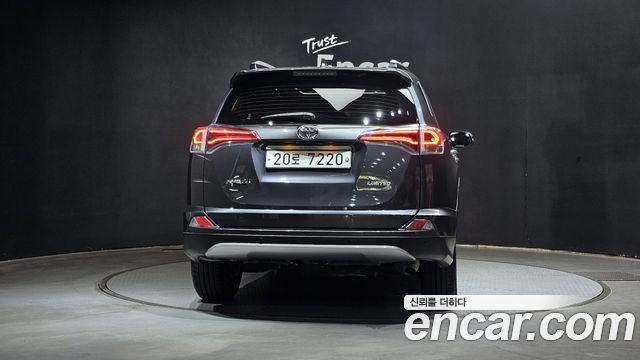 Toyota RAV4 из Кореи Encar