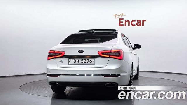 Kia K7 из Кореи Encar