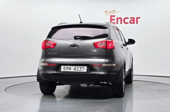 Kia Sportage Diesel 2WD TLX Premium — пробег 165 336 км — фото 4 из 5