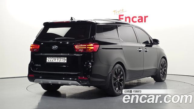 Kia Carnival из Кореи Encar
