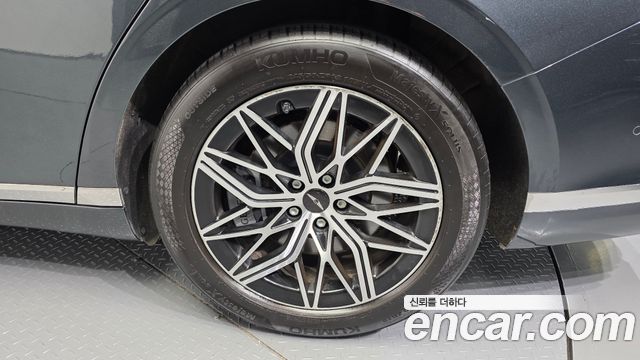 Genesis G90 из Кореи Encar