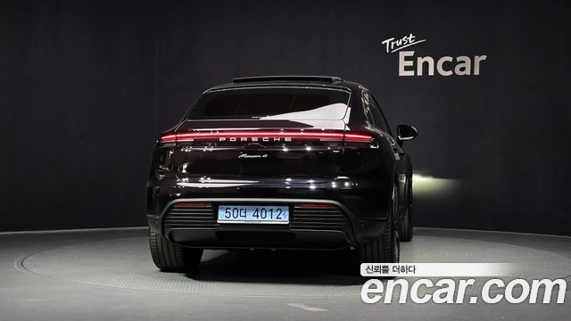 Porsche Macan из Кореи Encar