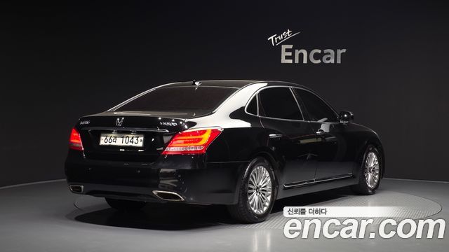 Hyundai Equus из Кореи Encar
