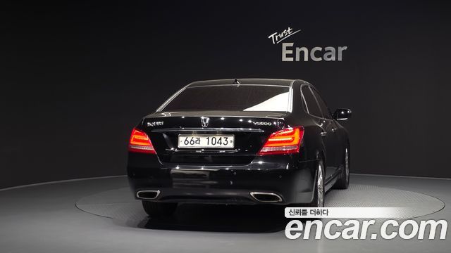 Hyundai Equus из Кореи Encar