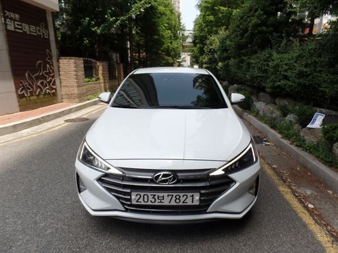 Hyundai AVANTE 1.6 Smart Choice — пробег 76 679 км — фото 2 из 5