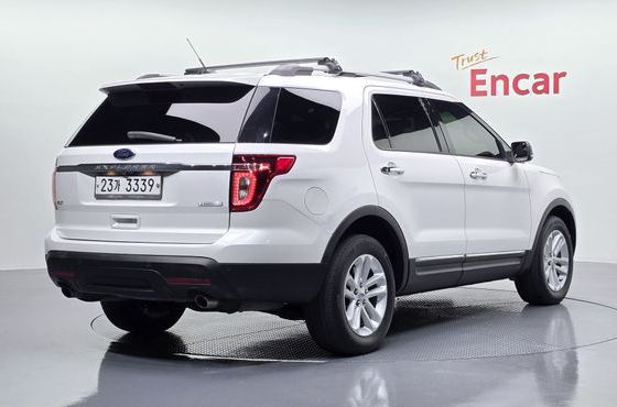 Ford Explorer 2.0 Ecoboost 2WD 5th — пробег 68 038 км — фото 2 из 5
