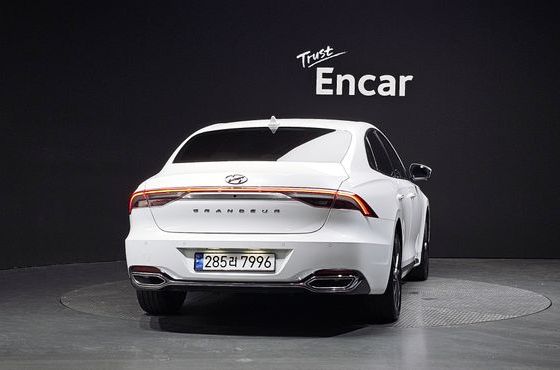 Hyundai Grandeur 2.5 Le Blanc — пробег 95 155 км — фото 4 из 5