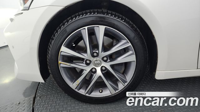 Lexus IS из Кореи Encar