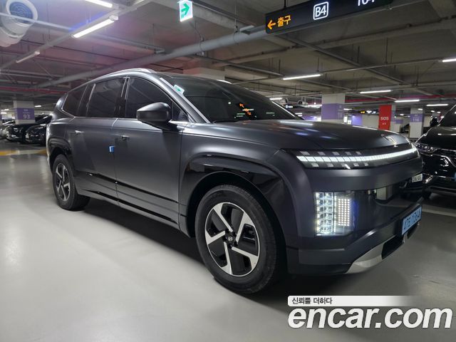 Hyundai Ioniq9 Performance Type AWD 6-Seater Prestige — пробег 834 км — фото 3 из 5