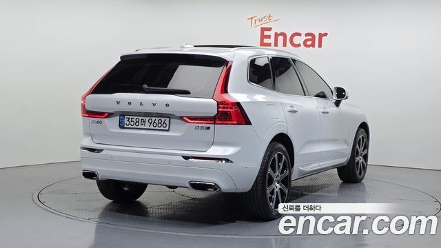 Volvo XC60 D5 Inscription — пробег 99 676 км — фото 2 из 5