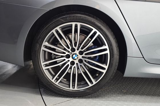 BMW 5-Series 530i M Sport Package Plus — пробег 38 784 км — фото 5 из 5
