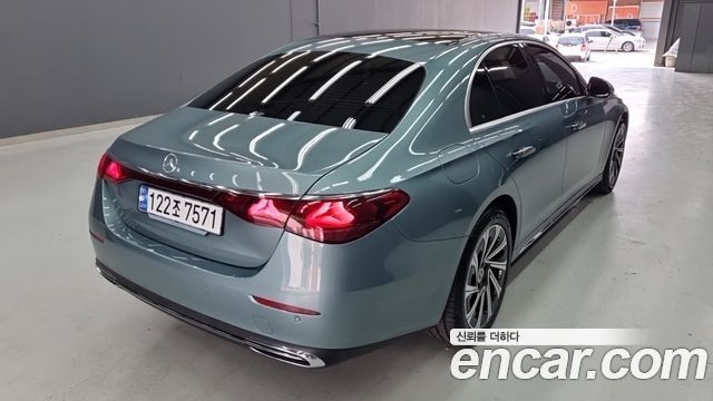 Mercedes-Benz E-Class из Кореи Encar