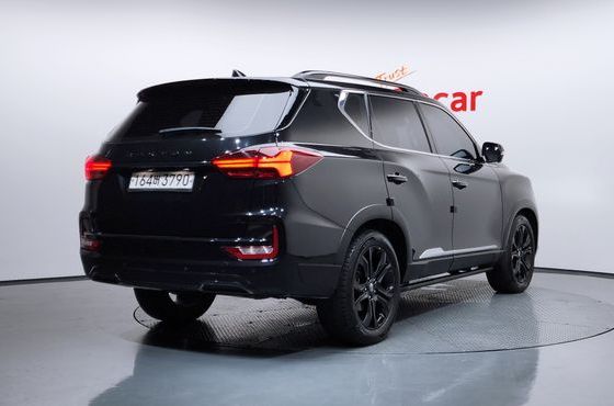 Ssangyong Rexton Diesel 2.2 4WD The Black — пробег 72 279 км — фото 2 из 5