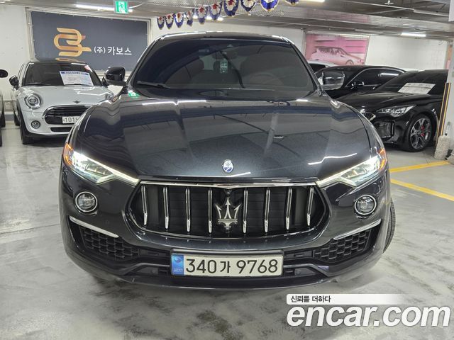 Maserati Levante из Кореи Encar