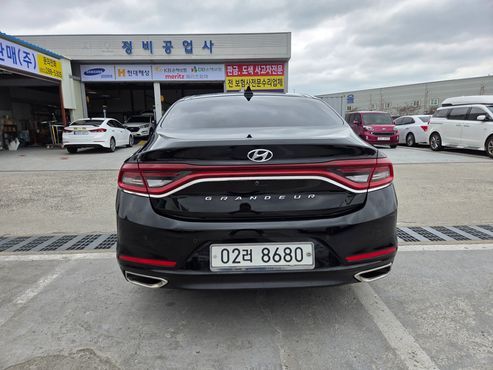 Hyundai Grandeur 2.4 Premium — пробег 139 928 км — фото 2 из 5