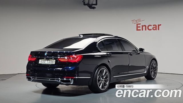 BMW 7-Series 750Li xDrive Vision 100 Edition — пробег 104 212 км — фото 2 из 5