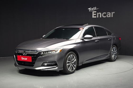 Honda Accord 2.0 Hybrid Touring — пробег 78 888 км — фото 1 из 5