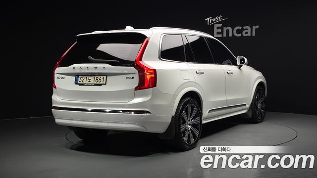 Volvo XC90 B6 Inscription — пробег 17 422 км — фото 2 из 5