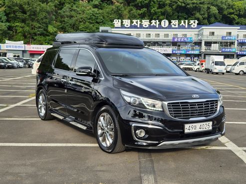 Kia Carnival 9-seater Noblesse — пробег 120 000 км — фото 1 из 5