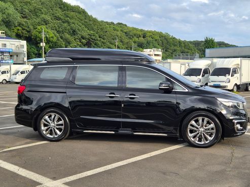 Kia Carnival 9-seater Noblesse — пробег 120 000 км — фото 4 из 5