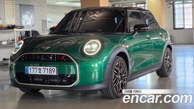 Mini Cooper из Кореи Encar