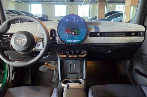 Mini Cooper 5 Door Favoured — пробег 5 022 км — фото 5 из 5