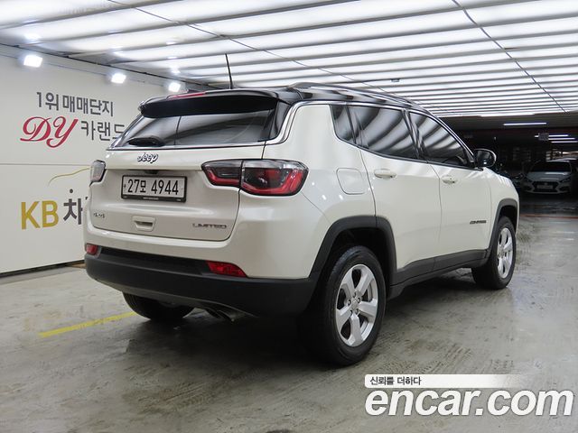 Jeep Compass 2.4 Limitied AWD — пробег 72 317 км — фото 2 из 5