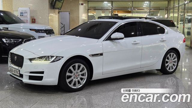 Jaguar XE 20d Perstige AWD — пробег 107 567 км — фото 1 из 5