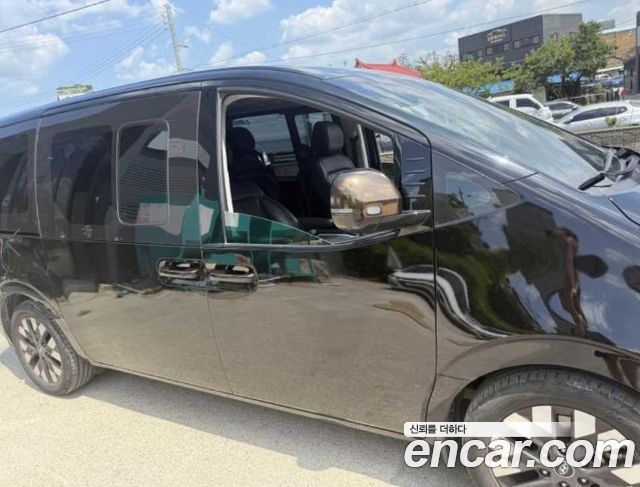 Hyundai Staria из Кореи Encar