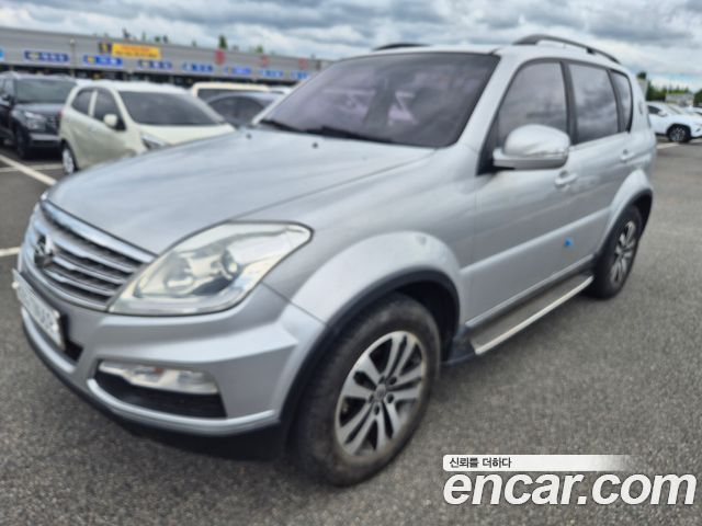 Ssangyong Rexton 2.0 2WD RX7 Luxury — пробег 76 054 км — фото 2 из 5