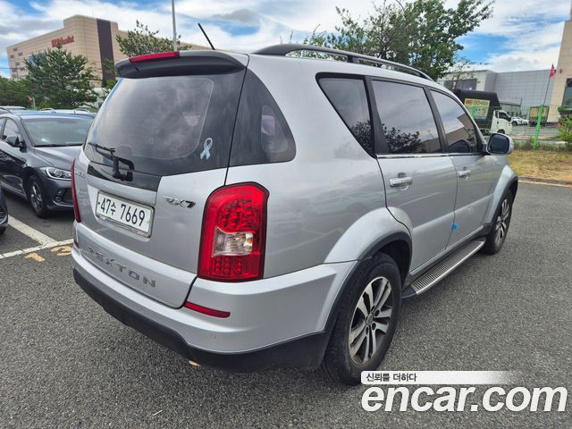 Ssangyong Rexton 2.0 2WD RX7 Luxury — пробег 76 054 км — фото 4 из 5