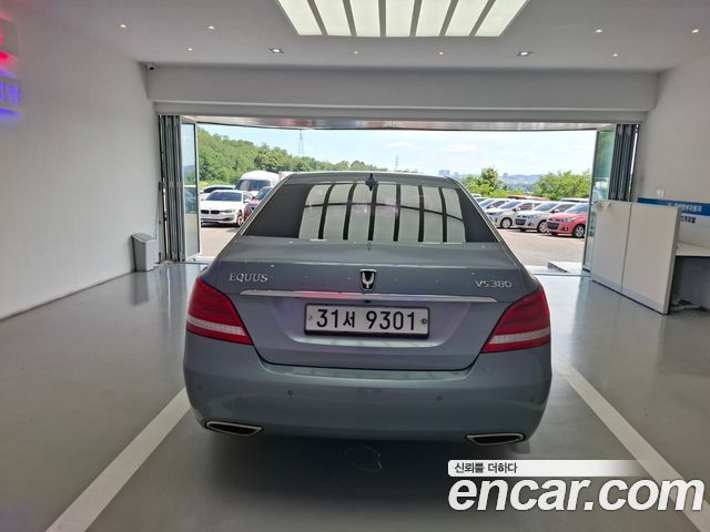 Hyundai Equus из Кореи Encar