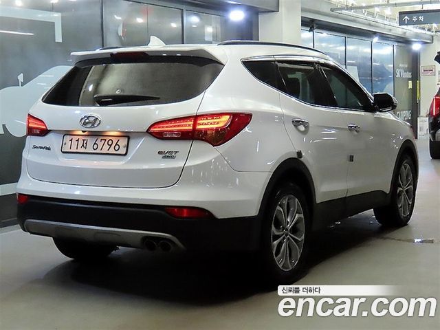 Hyundai Santafe Diesel(e-VGT) 2.2 4WD Exclusive — пробег 97 385 км — фото 4 из 5